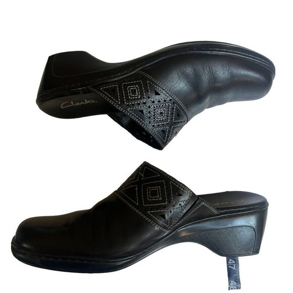 Clarks Black Leather Slip-On Mules Size 10M - Picture 8 of 12